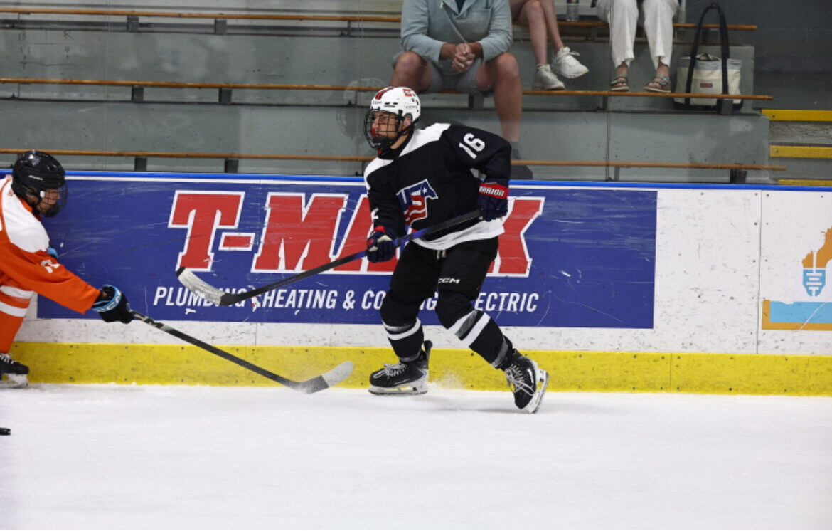 Briggs on a breakaway against an opponent